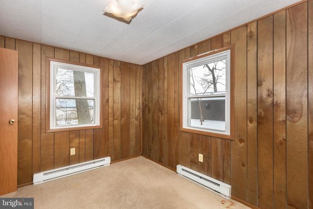 16 LEPPO RD, Westminster, MD 21158