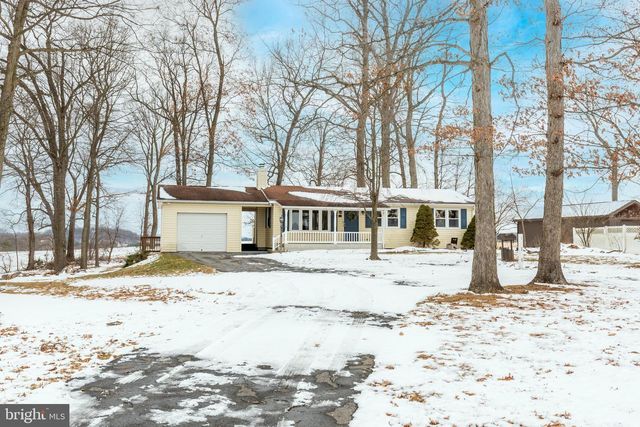 16 LEPPO RD, Westminster, MD 21158