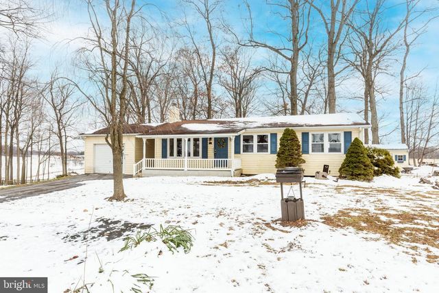 16 LEPPO RD, Westminster, MD 21158