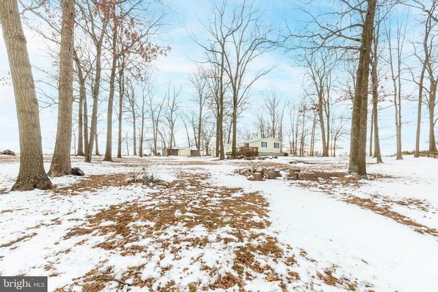 16 LEPPO RD, Westminster, MD 21158