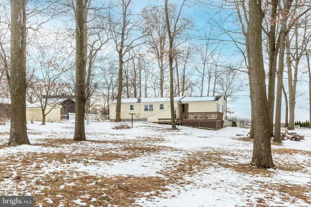 16 LEPPO RD, Westminster, MD 21158