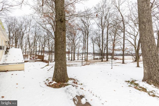 16 LEPPO RD, Westminster, MD 21158