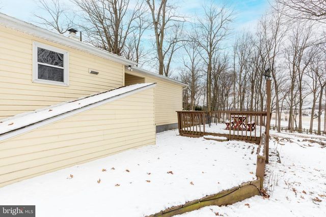 16 LEPPO RD, Westminster, MD 21158