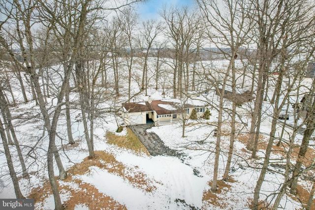 16 LEPPO RD, Westminster, MD 21158