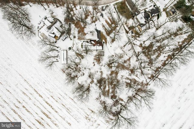 16 LEPPO RD, Westminster, MD 21158