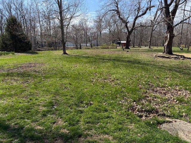 18 Sawmill Road, Carbondale, IL 62901