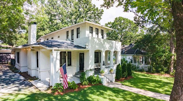 3212 N Magnolia street, North Little Rock, AR 72116
