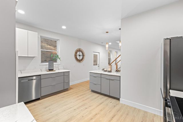 1828 Highland Avenue, Cincinnati, OH 45202