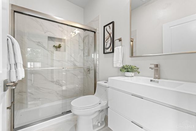 1828 Highland Avenue, Cincinnati, OH 45202