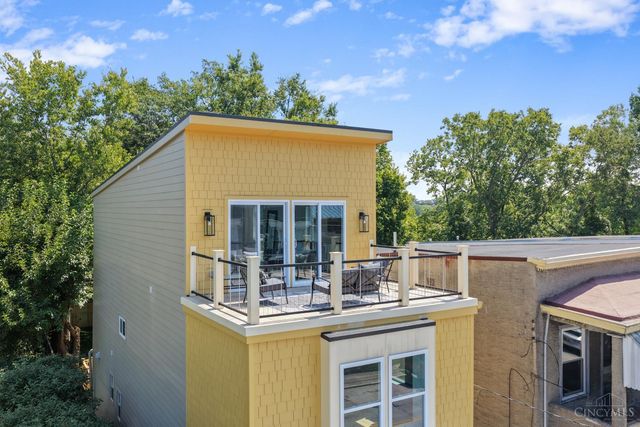 1828 Highland Avenue, Cincinnati, OH 45202