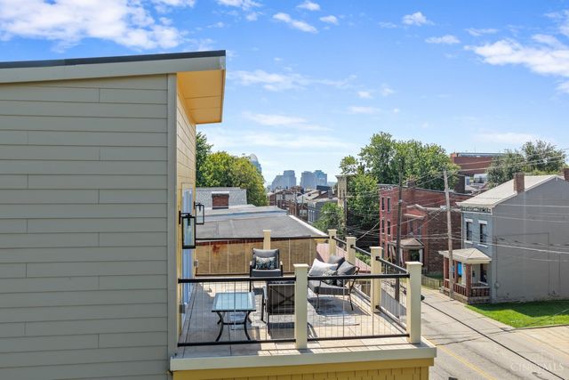 1828 Highland Avenue, Cincinnati, OH 45202