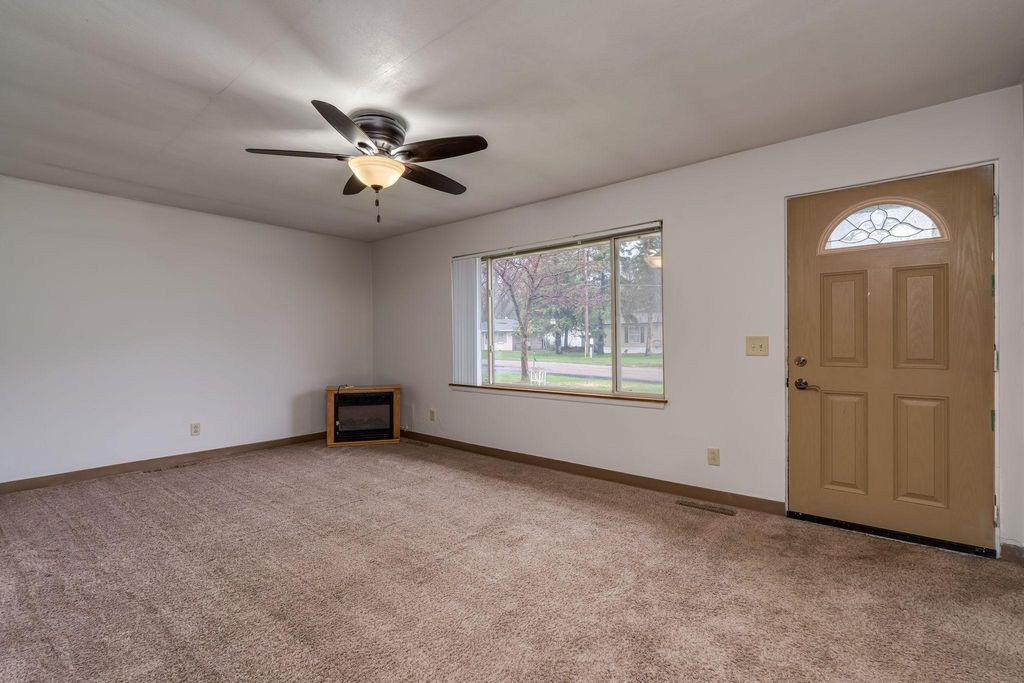 117 Jay Street, Le Sueur, MN 56058 — photo 4