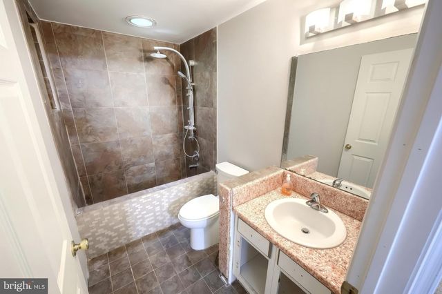 3295 WOODBERRY RD, York, PA 17408