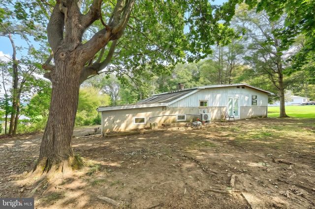 3295 WOODBERRY RD, York, PA 17408