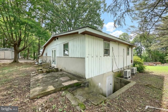 3295 WOODBERRY RD, York, PA 17408
