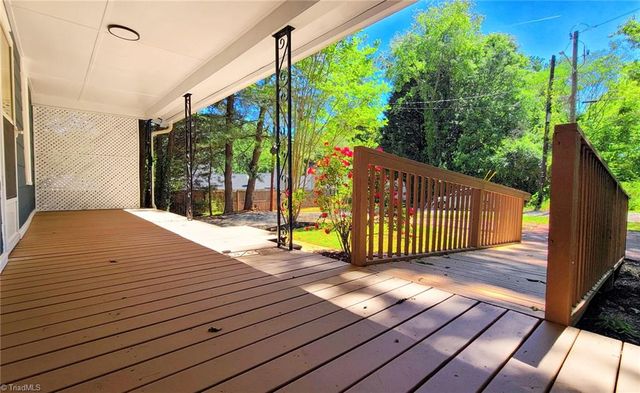 628 Mission Road, Winston-salem, NC 27103