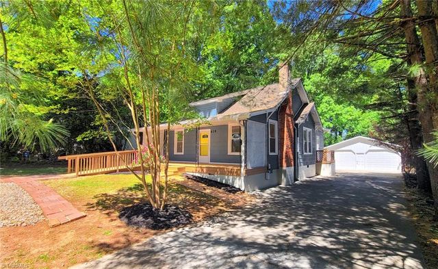 628 Mission Road, Winston-salem, NC 27103