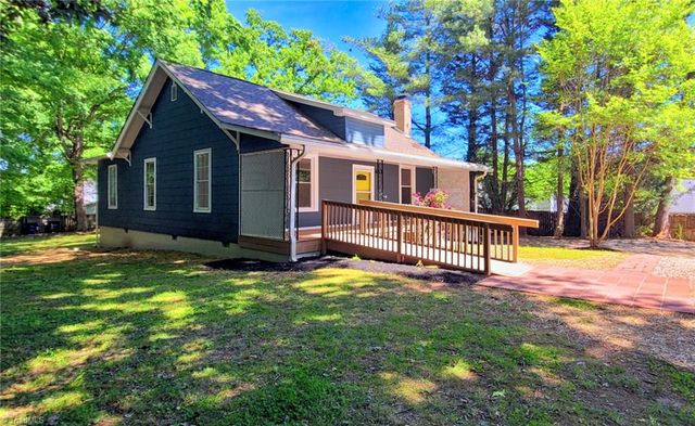 628 Mission Road, Winston-salem, NC 27103
