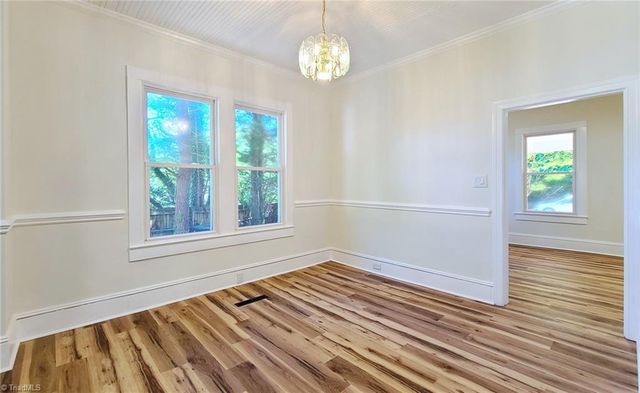 628 Mission Road, Winston-salem, NC 27103
