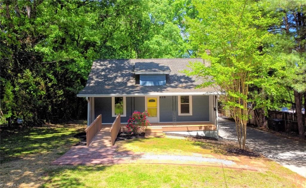 628 Mission Road, Winston-salem, NC 27103