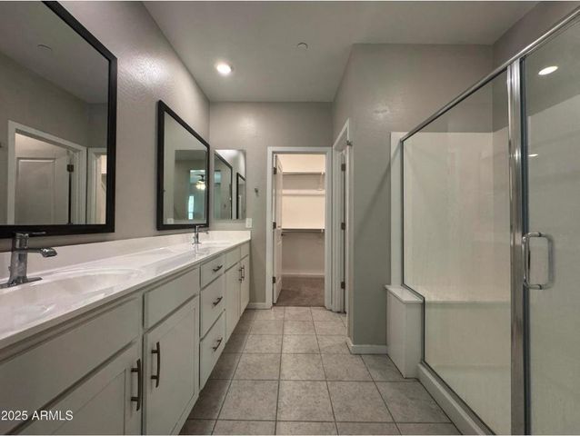 775 E Furness Drive Unit 101, Gilbert, AZ 85297