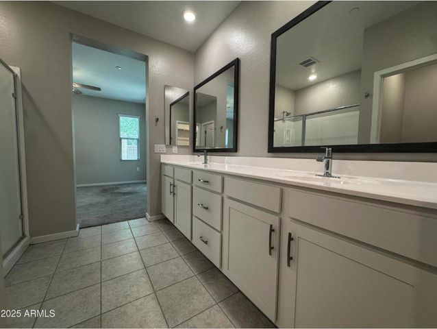 775 E Furness Drive Unit 101, Gilbert, AZ 85297