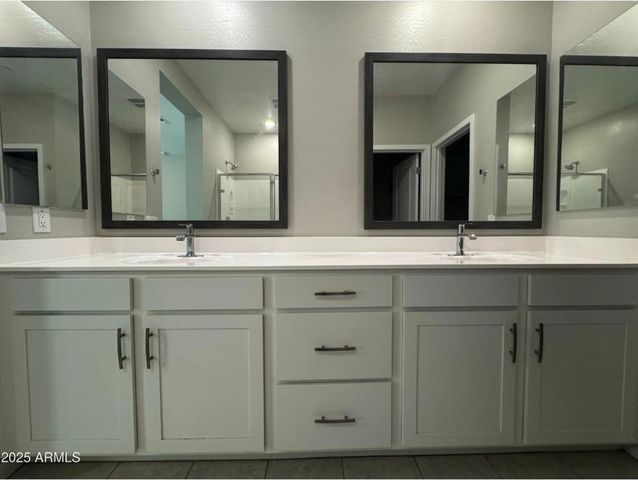 775 E Furness Drive Unit 101, Gilbert, AZ 85297