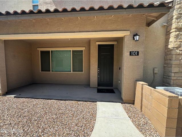 775 E Furness Drive Unit 101, Gilbert, AZ 85297