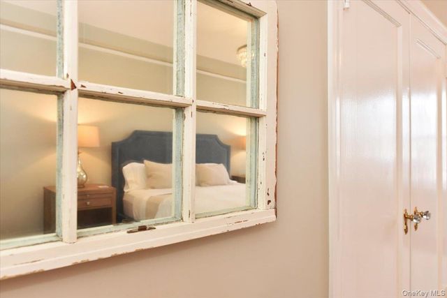 8 BARSTOW #6-D, Great Neck, NY 11021