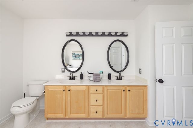 909 Newsome Ct, Goochland, VA 23063