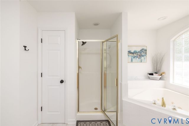 909 Newsome Ct, Goochland, VA 23063