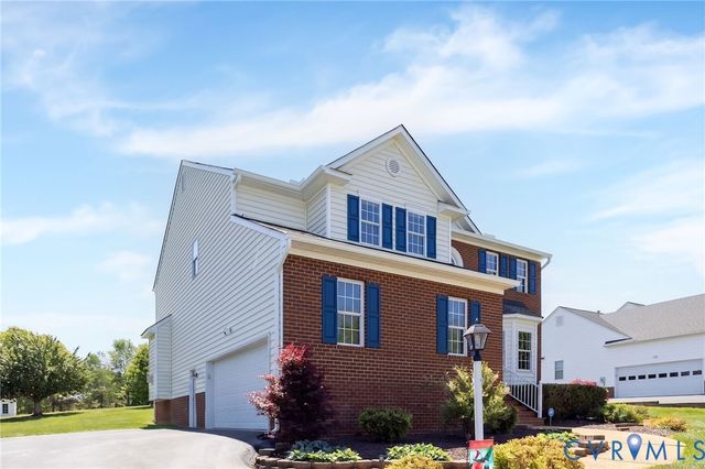 909 Newsome Ct, Goochland, VA 23063