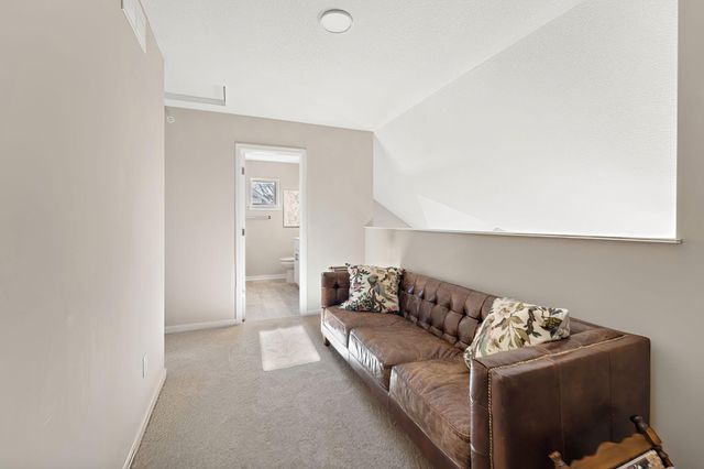 2651 New Century Boulevard S, Maplewood, MN 55119