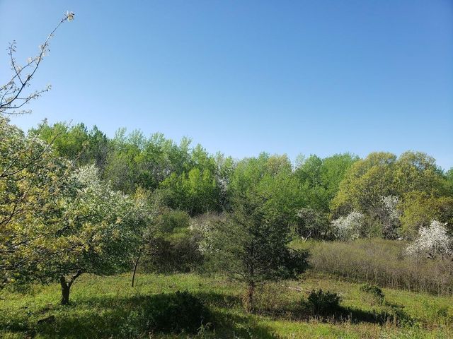 2651 New Century Boulevard S, Maplewood, MN 55119