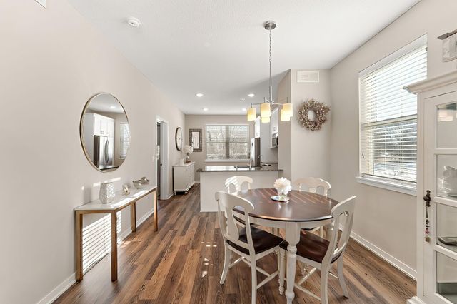 2651 New Century Boulevard S, Maplewood, MN 55119