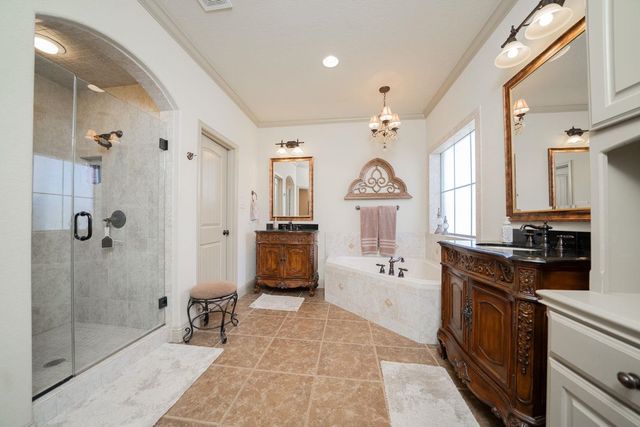 1000 Riverwood, Longview, TX 75604