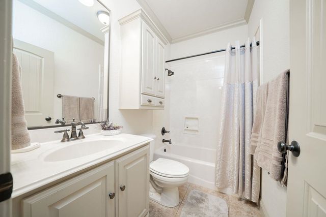 1000 Riverwood, Longview, TX 75604