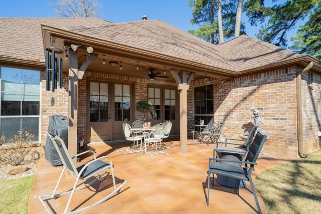 1000 Riverwood, Longview, TX 75604