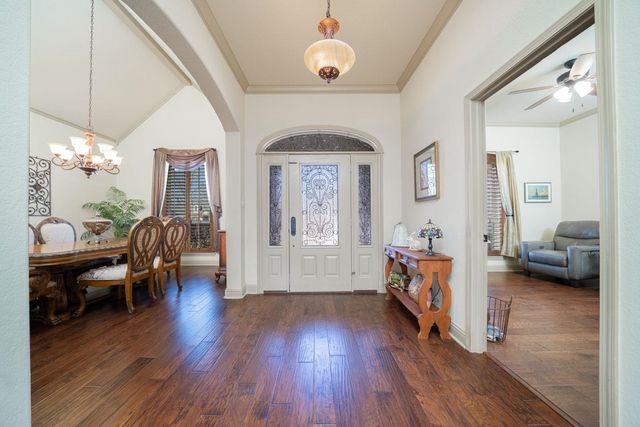 1000 Riverwood, Longview, TX 75604