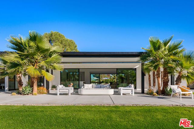 49723 Avenida Montero, La Quinta, CA 92253