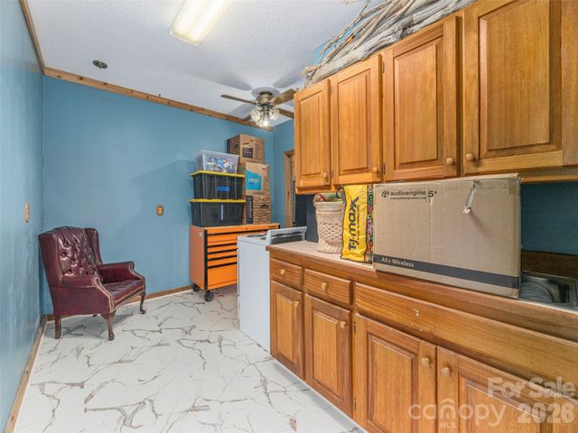 215 Hall Top Road, Waynesville, NC 28786