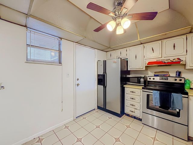 410 NW 68th Avenue 301, Plantation, FL 33317