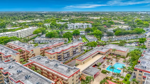 410 NW 68th Avenue 301, Plantation, FL 33317