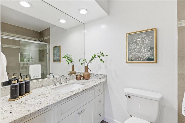 1983 San Luis Avenue 16, Mountain View, CA 94043