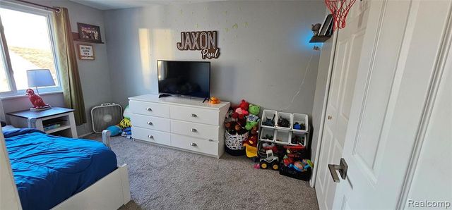 22308 Larch Street, Woodhaven, MI 48183