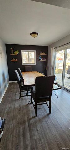 22308 Larch Street, Woodhaven, MI 48183