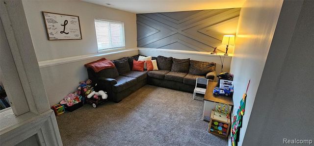 22308 Larch Street, Woodhaven, MI 48183