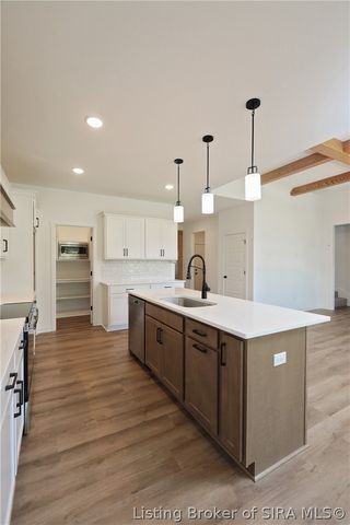 5251 Woodstone Circle 108, Jeffersonville, IN 47130