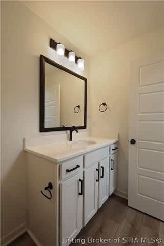 5251 Woodstone Circle 108, Jeffersonville, IN 47130