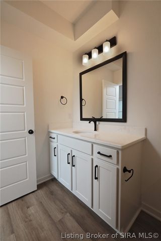 5251 Woodstone Circle 108, Jeffersonville, IN 47130